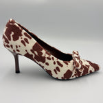 Load image into Gallery viewer, Cow Bow Front Patent Heel
