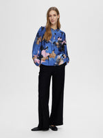Load image into Gallery viewer, Selected Femme Printed Blouse - Dark Sapphire
