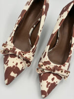 Load image into Gallery viewer, Cow Bow Front Patent Heel
