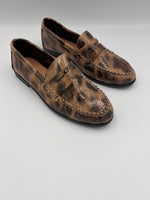 Load image into Gallery viewer, Snake Print Loafer
