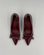 Load image into Gallery viewer, Wine Bow Front Patent Heel
