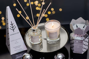 Stoneglow Christmas Scented Candle -  White Cashmere & Pear