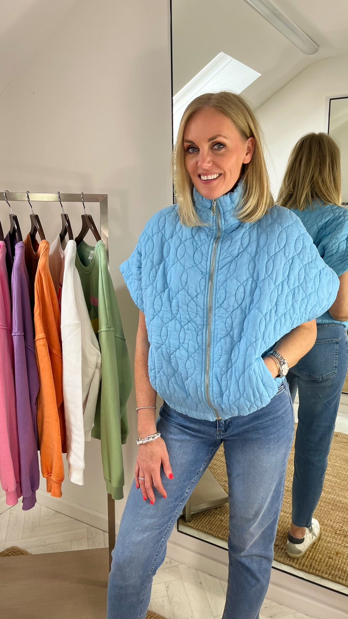 Sleeveless Quilted Jacket