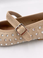 Load image into Gallery viewer, Faux Suede Diamonte Pump
