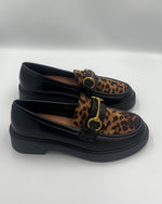 Load image into Gallery viewer, Leopard Loafer
