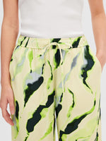 Load image into Gallery viewer, Selected Femme Printed Wide-Leg Trousers - Birch
