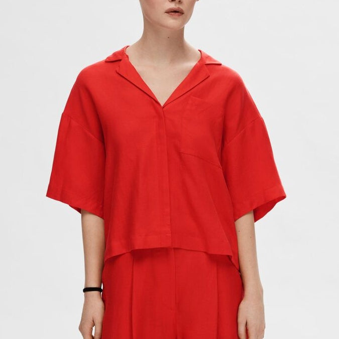 Selected Femme Linen Blend Boxy Short Sleeved Shirt - Flame Scarlet