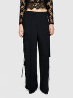 Load image into Gallery viewer, Sisley Flowy Cargo Trousers - Black
