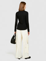 Load image into Gallery viewer, Sisley Flowy Cargo Trousers - Creamy White

