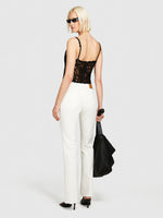 Load image into Gallery viewer, Sisley Flared Fit Jeans - Creamy White
