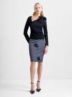 Load image into Gallery viewer, Valetta Jersey Long Sleeve Rosette Top
