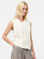 Load image into Gallery viewer, French Connection Glinda Cable Knit Vest
