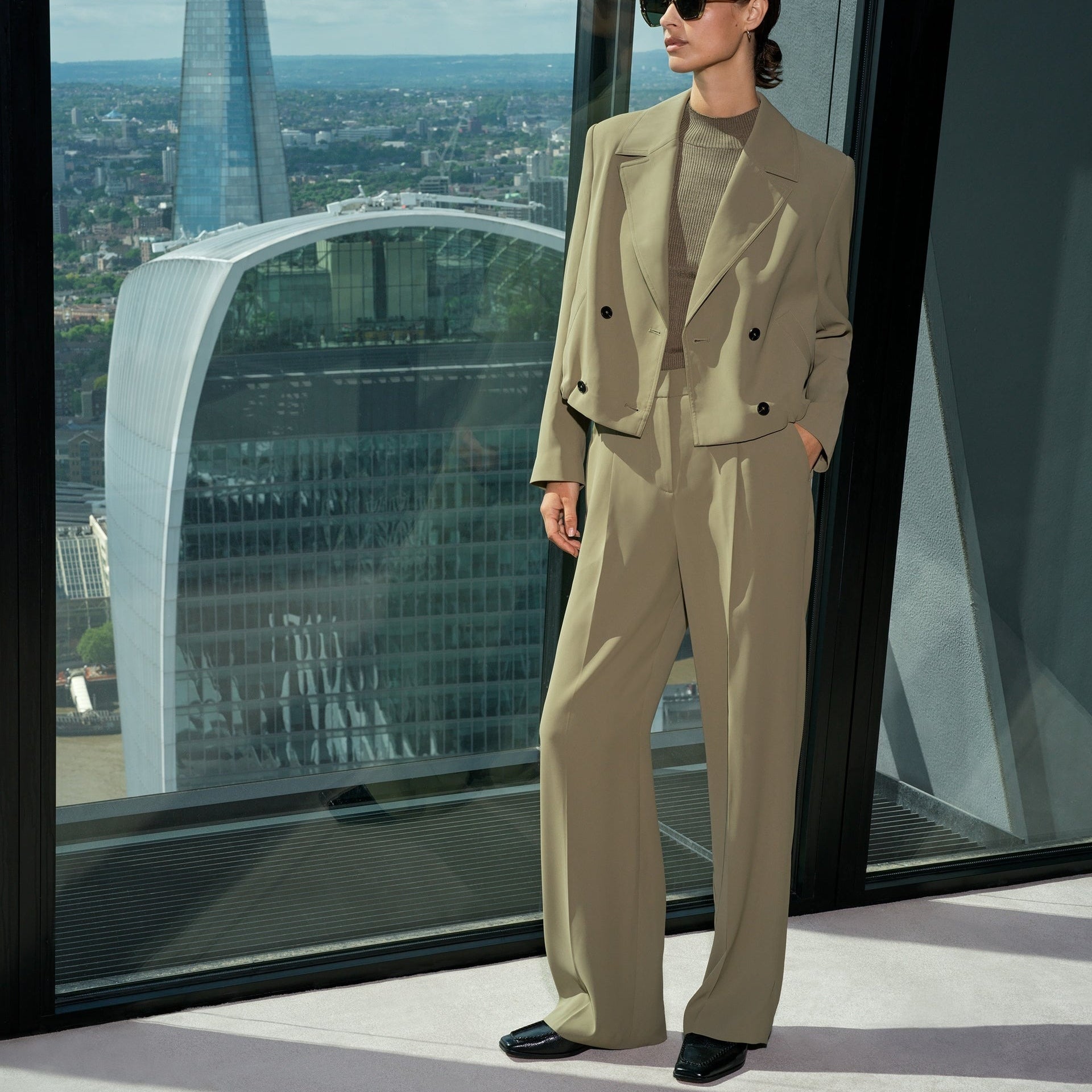 Vinnie Suiting Pleated Trouser