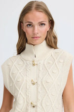 Load image into Gallery viewer, Ichi Cable Knit Toggle Sweater Vest
