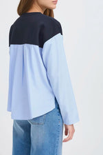 Load image into Gallery viewer, Ichi 2 In 1 Sweatshirt
