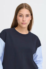 Load image into Gallery viewer, Ichi 2 In 1 Sweatshirt

