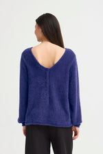 Load image into Gallery viewer, Ichi V-back Button Knit Jumper
