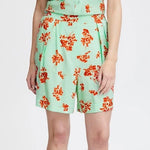 Load image into Gallery viewer, ICHI Berry Printed Shorts - Sprucestone Berry Aop

