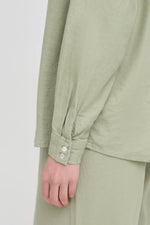 Load image into Gallery viewer, Ichi Linen Blend Shirt
