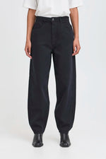 Load image into Gallery viewer, Ichi Barrel Leg High Waisted Jean
