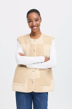 Load image into Gallery viewer, Ichi Check Fleece Gilet
