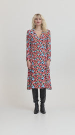 Load and play video in Gallery viewer, ICHI Floral Print Midi Dress - Multi AOP
