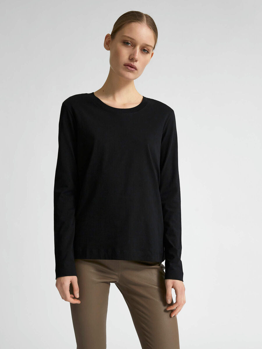 Amy Basic Cotton Long Sleeved T-Shirt - Black